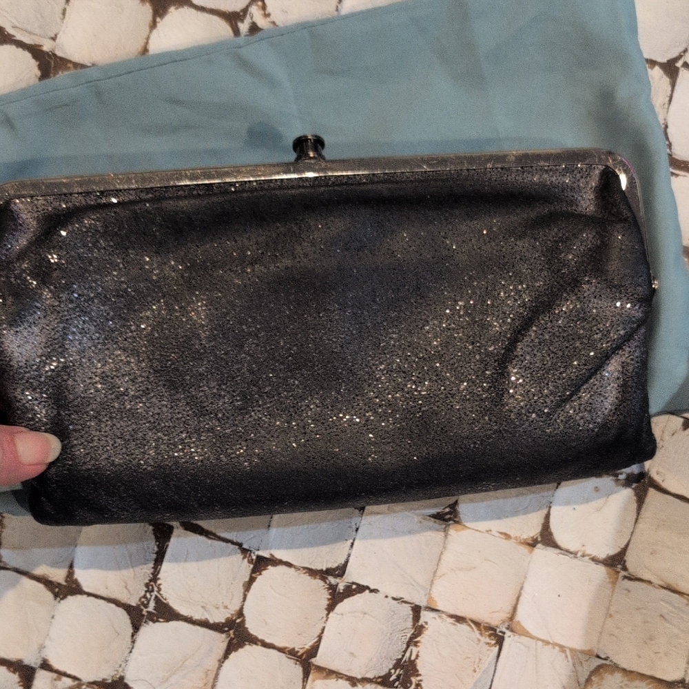 HOBO " The Original" Shimmering Black Leather Clutch And Dust Bag ! - Picture 4 of 16